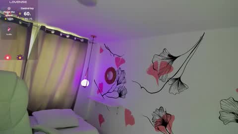 Kendall online show from December 2025 01:07:01 PM