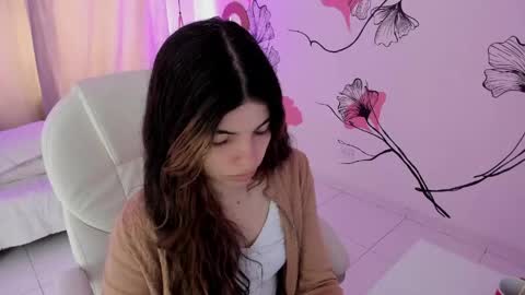 Snapshot of ginnywett chatting on April 2026 01:58:02 PM Kendall online show from April 2026 01:58:02 PM