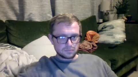 Snapshot of ginwood chatting on February 2025 07:15:02 PM ginwood online show from February 2025 07:15:02 PM