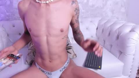 Snapshot of gio_carangi chatting on February 2026 06:22:01 AM Gio Carangi online show from February 2026 06:22:01 AM