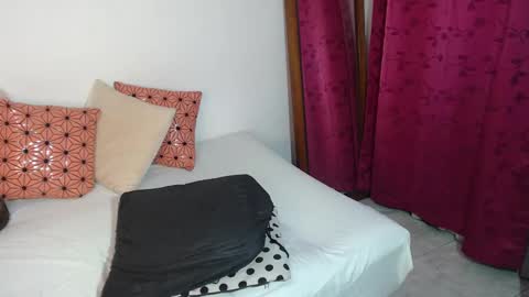 Giorgia online show from January 2025 08:25:01 PM