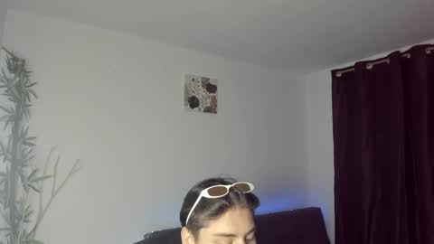 Snapshot of gio_russo chatting on December 2024 04:48:02 AM GioRusso online show from December 2024 04:48:02 AM