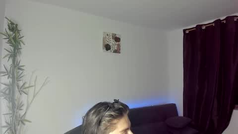 Snapshot of gio_russo chatting on December 2024 04:11:01 AM GioRusso online show from December 2024 04:11:01 AM