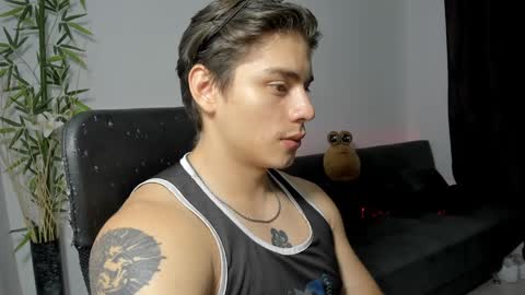 Snapshot of gio_russo chatting on January 2025 02:30:02 AM GioRusso online show from January 2025 02:30:02 AM