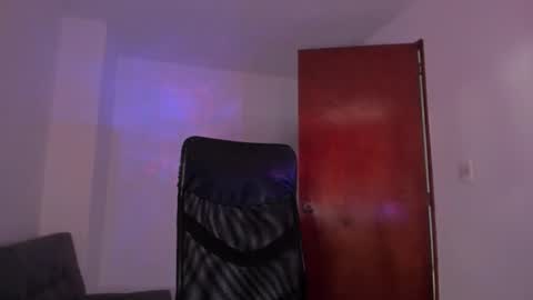 Snapshot of gio_russo chatting on September 2025 10:09:01 PM GioRusso online show from September 2025 10:09:01 PM