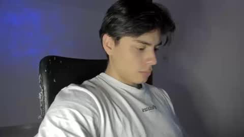 Snapshot of gio_russo chatting on September 2025 11:05:02 PM GioRusso online show from September 2025 11:05:02 PM