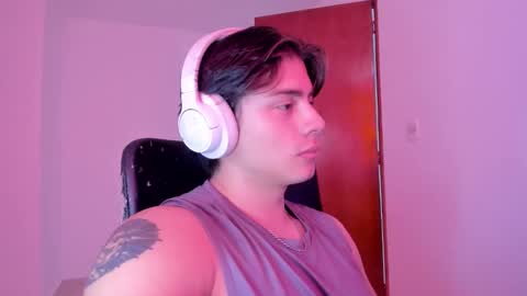 GioRusso online show from November 2025 09:15:02 PM