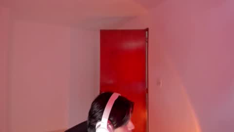 GioRusso online show from November 2025 07:14:01 PM