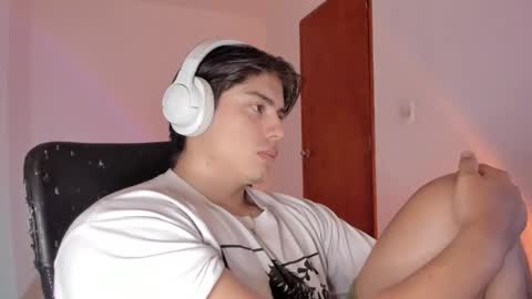 Snapshot of gio_russo chatting on March 2026 05:41:02 PM GioRusso online show from March 2026 05:41:02 PM