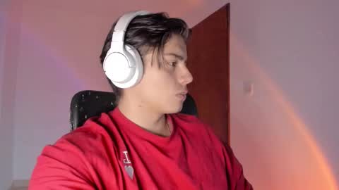 Snapshot of gio_russo chatting on March 2026 02:06:01 AM GioRusso online show from March 2026 02:06:01 AM