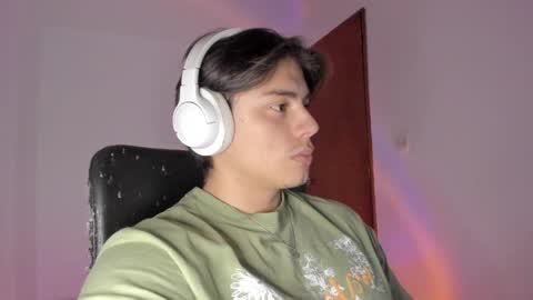 Snapshot of gio_russo chatting on March 2026 10:54:01 PM GioRusso online show from March 2026 10:54:01 PM