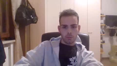 gionnylove online show from December 2025 04:35:01 PM