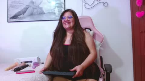 Snapshot of giorgina_montiere chatting on July 2026 12:04:01 AM giorgina_montiere online show from July 2026 12:04:01 AM