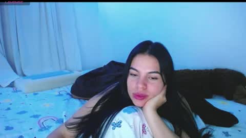 Snapshot of giorivera199 chatting on March 2025 07:27:02 AM GIO RIVERA online show from March 2025 07:27:02 AM