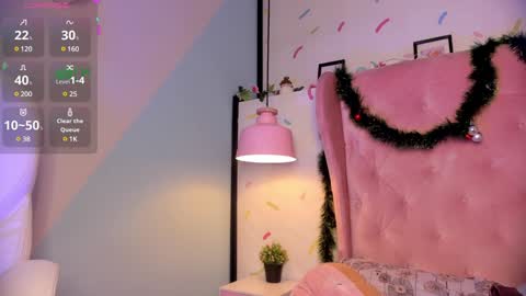 Snapshot of giovanna_oliveira chatting on December 2024 08:22:02 AM Giovanna online show from December 2024 08:22:02 AM