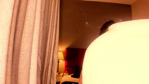 Snapshot of giovanna_oliveira chatting on October 2025 07:59:02 AM Giovanna online show from October 2025 07:59:02 AM