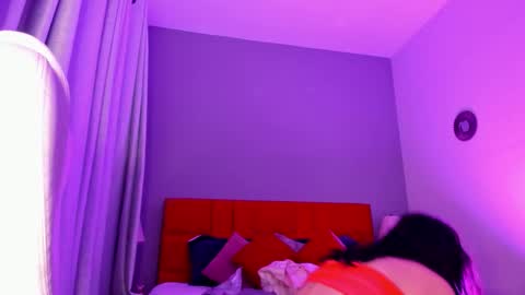 Snapshot of giovanna_oliveira chatting on February 2026 04:35:02 AM Giovanna online show from February 2026 04:35:02 AM