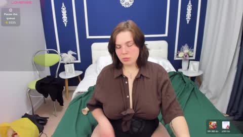 Snapshot of giovannahot4u chatting on April 2026 06:55:02 AM Giovana online show from April 2026 06:55:02 AM