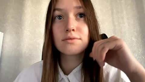 Melisa online show from April 2026 01:25:02 AM