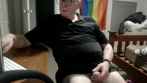 Snapshot of gippsguy chatting on January 2025 10:02:02 AM gippsguy online show from January 2025 10:02:02 AM