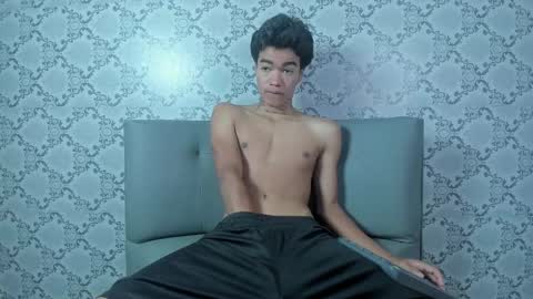 Giraldo  online show from December 2024 12:52:02 PM