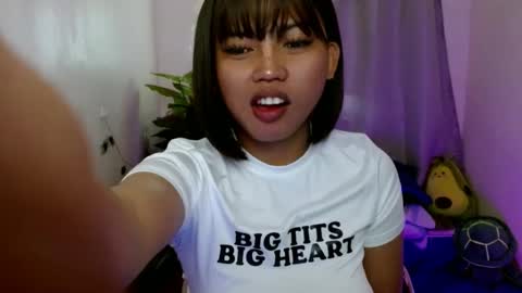 Snapshot of girl2rememberxxx chatting on January 2025 10:19:01 PM YOUR GIRL AXIE online show from January 2025 10:19:01 PM