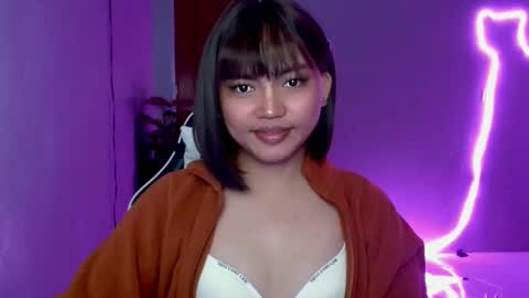 Snapshot of girl2rememberxxx chatting on December 2025 10:42:01 AM YOUR GIRL AXIE online show from December 2025 10:42:01 AM