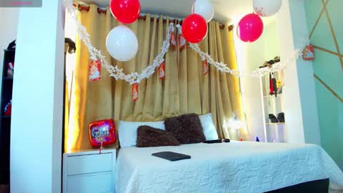 Girl Amada online show from September 2025 03:17:02 AM