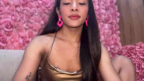 queen ronna online show from September 2025 04:42:02 PM