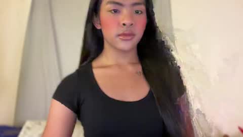 queen ronna online show from November 2025 12:19:02 PM