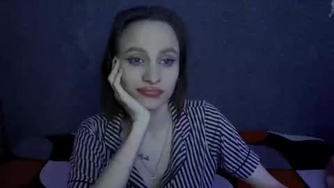 Snapshot of girlfriend_night chatting on January 2025 07:45:01 PM Seniya online show from January 2025 07:45:01 PM