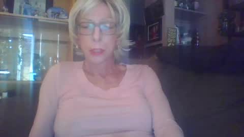 Girlinrock online show from May 2026 12:41:01 AM