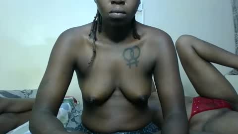 Snapshot of girlnextdoor60 chatting on December 2025 05:55:02 AM Sexy online show from December 2025 05:55:02 AM