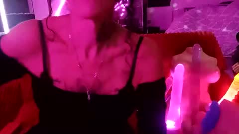 Snapshot of girls227445638252 chatting on November 2025 05:40:02 AM girls227445638252 online show from November 2025 05:40:02 AM