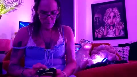 Snapshot of girls227445638252 chatting on March 2026 05:52:01 AM girls227445638252 online show from March 2026 05:52:01 AM