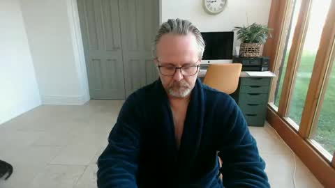 girlsandbikes online show from January 2025 11:20:02 AM