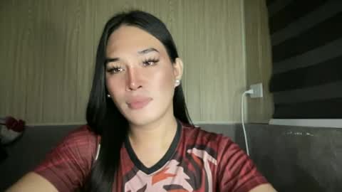 Snapshot of girlthatuneedrhainexxx chatting on July 2026 06:14:02 PM RHAINEEE online show from July 2026 06:14:02 PM