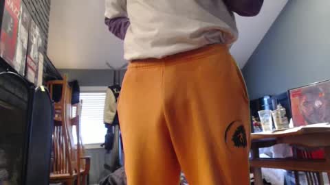 croyal09 online show from December 2024 07:36:01 PM