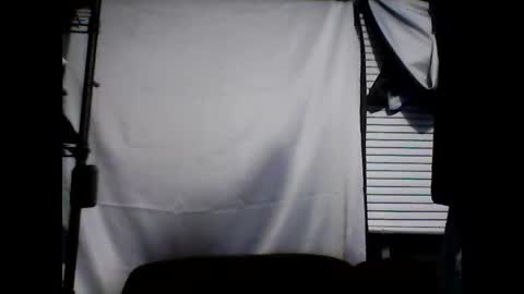 Snapshot of girthybat chatting on December 2025 06:28:01 AM girthybat online show from December 2025 06:28:01 AM