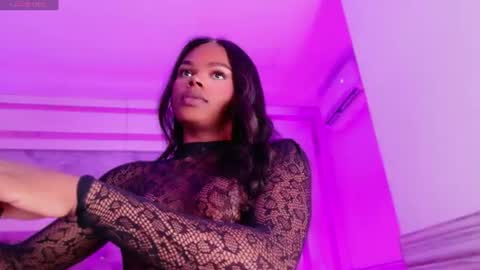 gisela_valencia online show from July 2026 06:42:02 AM