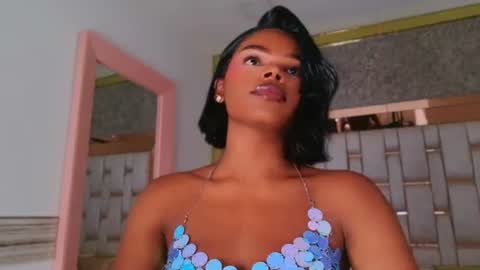gisela_valencia online show from July 2026 05:03:02 AM