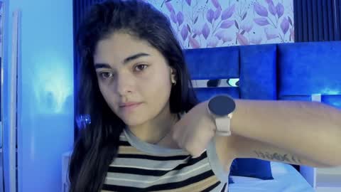 Snapshot of giselamaru chatting on January 2025 11:03:01 AM online show from January 2025 11:03:01 AM