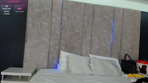 Snapshot of giselamaru chatting on September 2025 11:32:02 AM online show from September 2025 11:32:02 AM