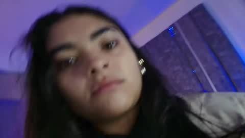 Snapshot of giselamaru chatting on September 2025 11:00:02 AM online show from September 2025 11:00:02 AM