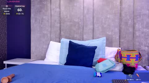 Snapshot of giselamaru chatting on October 2025 10:02:01 AM online show from October 2025 10:02:01 AM