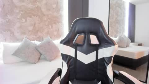 Snapshot of giselle_anelise chatting on March 2026 03:30:02 AM giselle_anelise online show from March 2026 03:30:02 AM