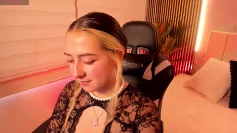 Giselle online show from February 2026 09:00:02 PM