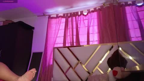 Snapshot of giselreyes1 chatting on July 2026 04:36:01 PM . Gisel Reyes . online show from July 2026 04:36:01 PM