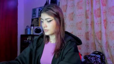 Giulietta online show from February 2025 11:44:01 PM