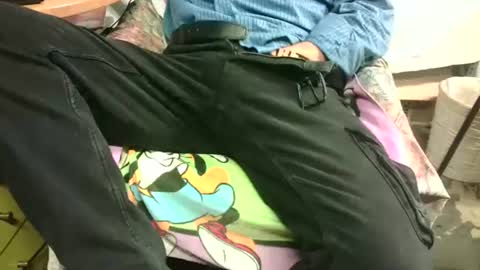 Snapshot of giulio__35 chatting on February 2025 06:54:01 AM giulio__35 online show from February 2025 06:54:01 AM